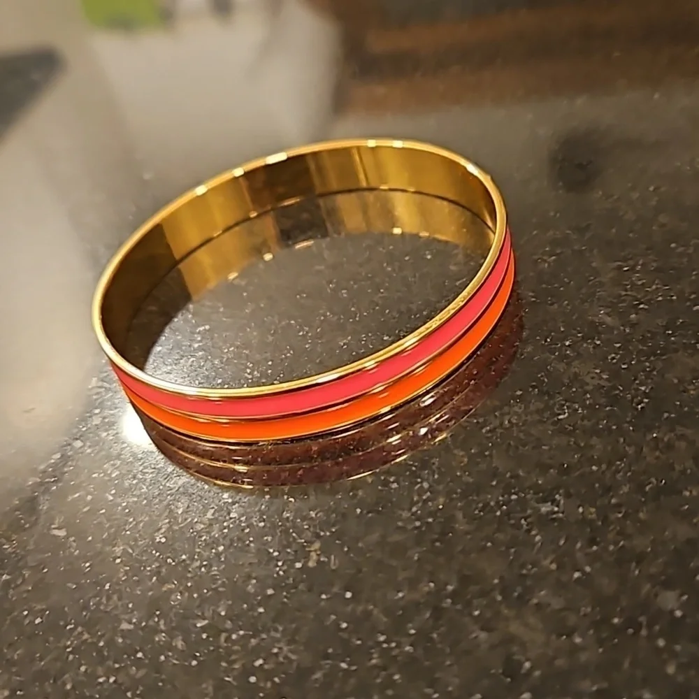 💕TRINA TURK💕 Enamel Bagle Bracelet ~ Orange and Pink Gold Plated One Size NWT